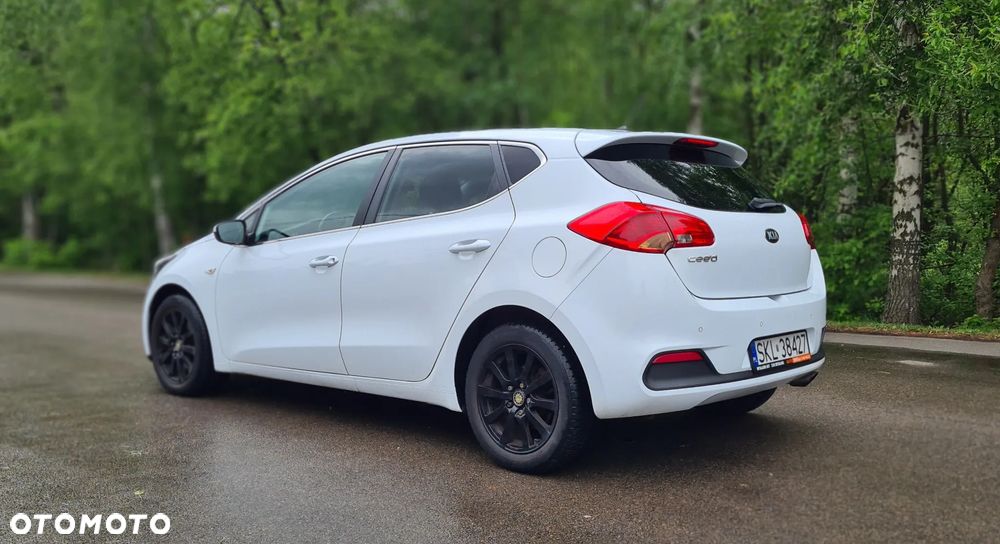 Kia Ceed 1.4 L - 3
