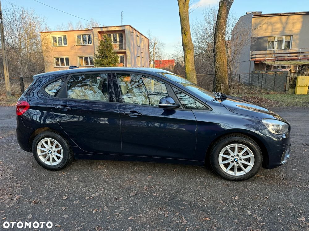 BMW Seria 2 216d Luxury Line - 8