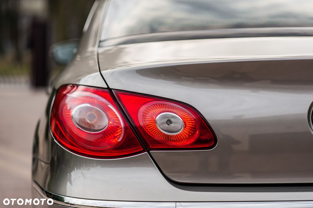 Volkswagen Passat CC - 9