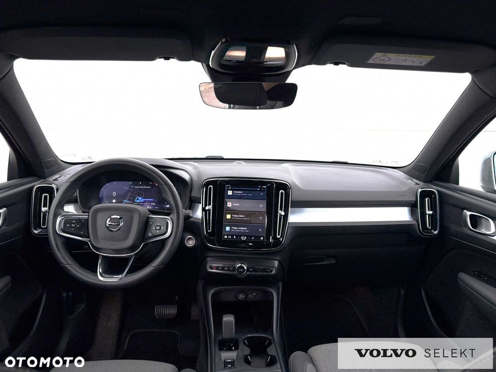 Volvo XC 40 - 25