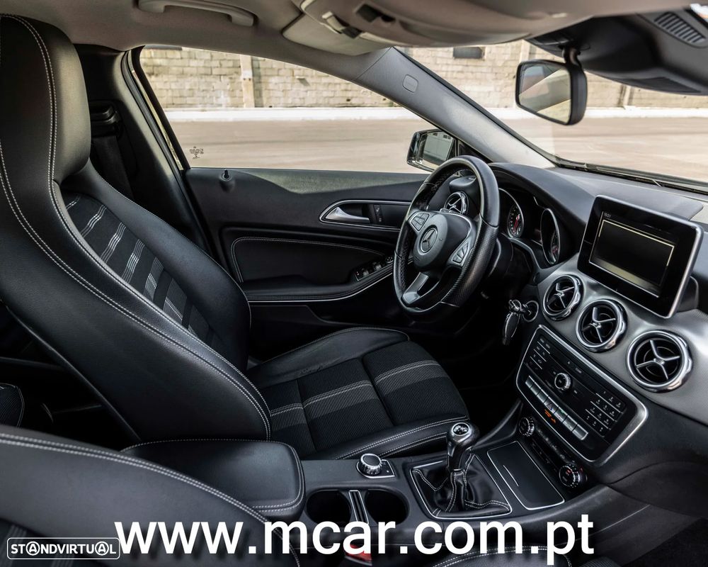 Mercedes-Benz GLA 180 d - 17