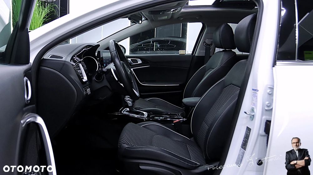 Kia XCeed 1.6 GDI PHEV L DCT - 17