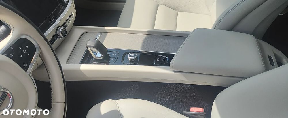 Volvo S60 B5 B AWD Plus Dark - 12