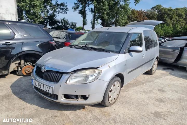 plansa ceasuri  bord caseta de directie motoras stergatoare geam Skoda Roomster motor 1.9tdi bls dezmembrez - 2
