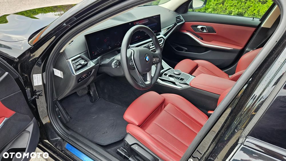 BMW Seria 3 318i - 17