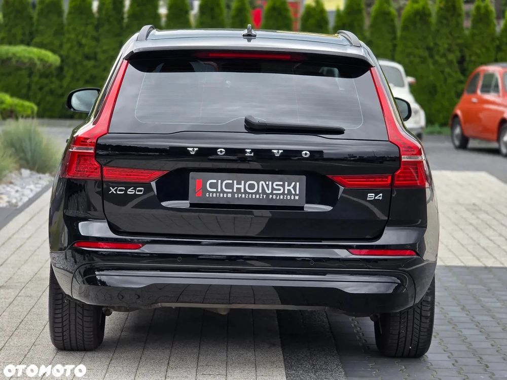 Volvo XC 60 D4 Momentum Pro - 6