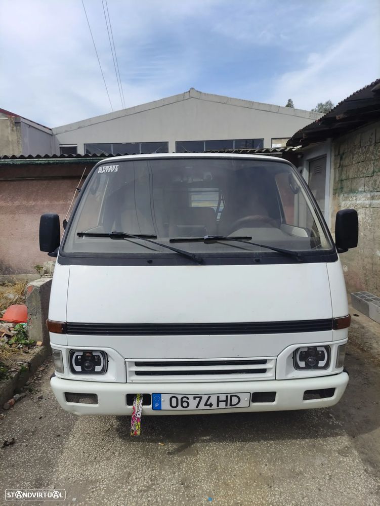 Isuzu Midi - 12