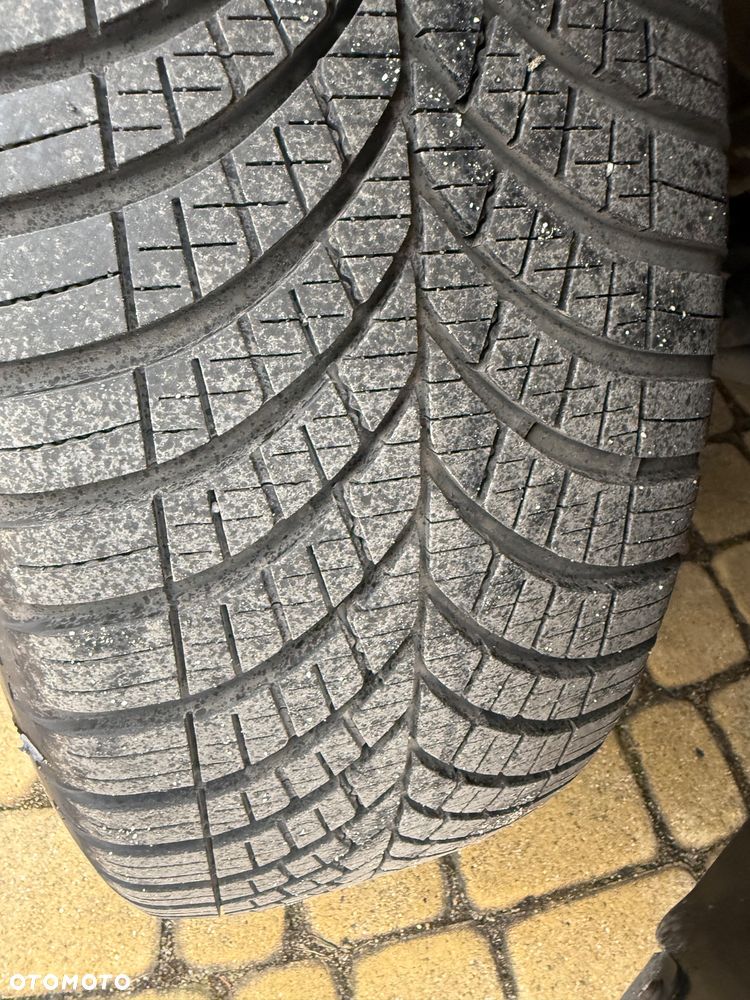 Volkswagen Tiguan 2.0 TDI SCR 4MOTION BlueMotion Technology DSG Track & Style - 19