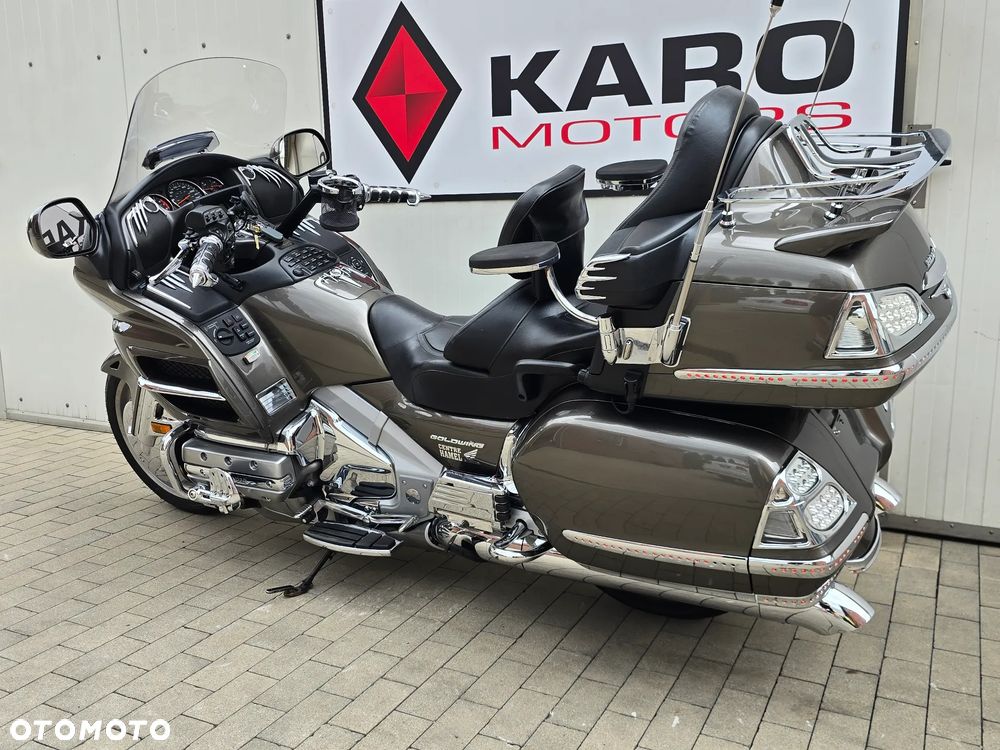 Honda GL - 5