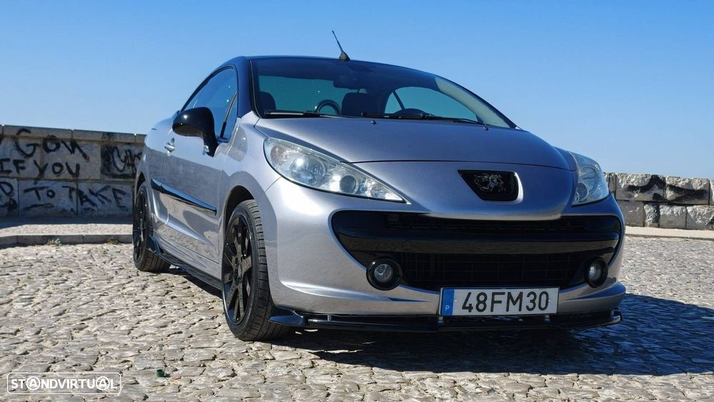 Peugeot 207 CC 1.6 HDi Sport FAP - 11