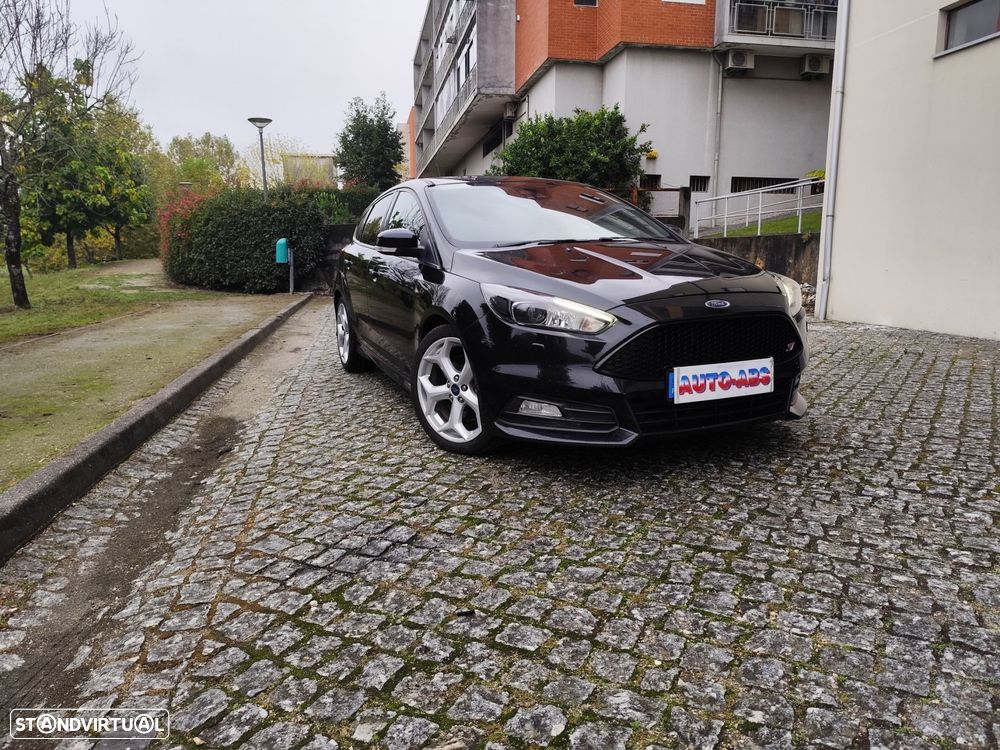 Ford Focus 2.0 TDCi ST-2 - 13