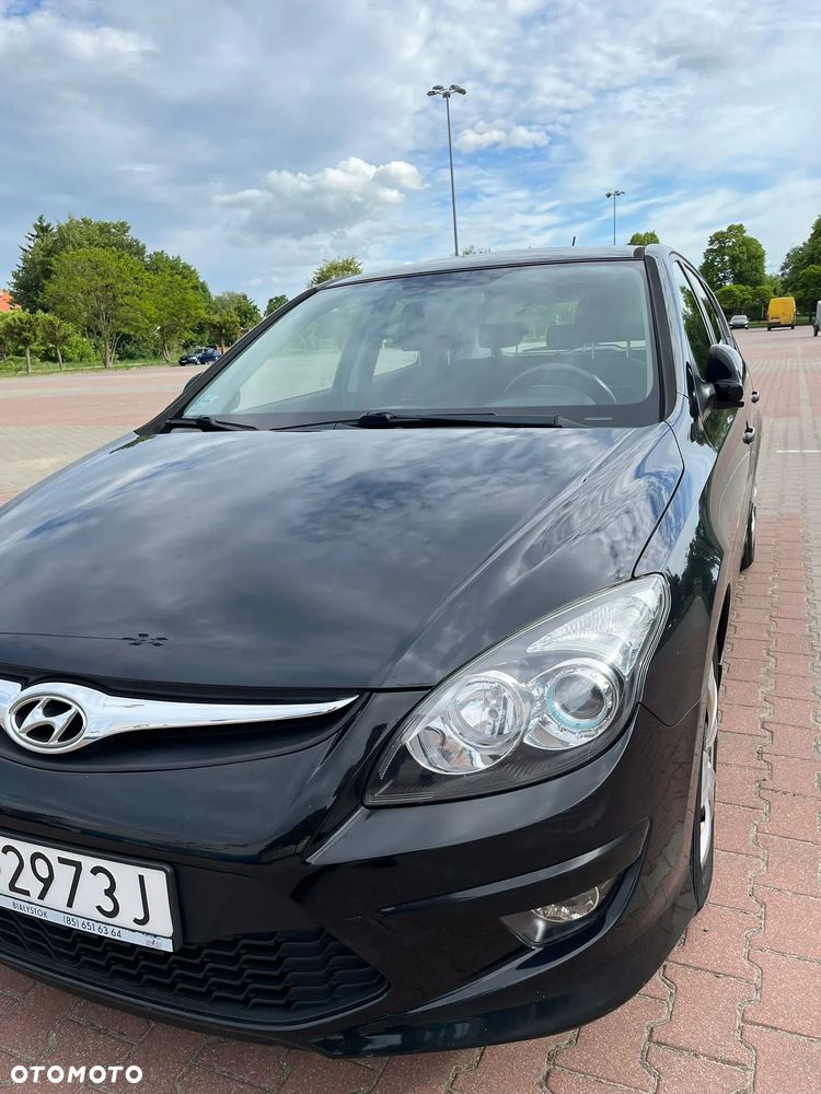 Hyundai i30 1.4 FIFA WM Edition - 9