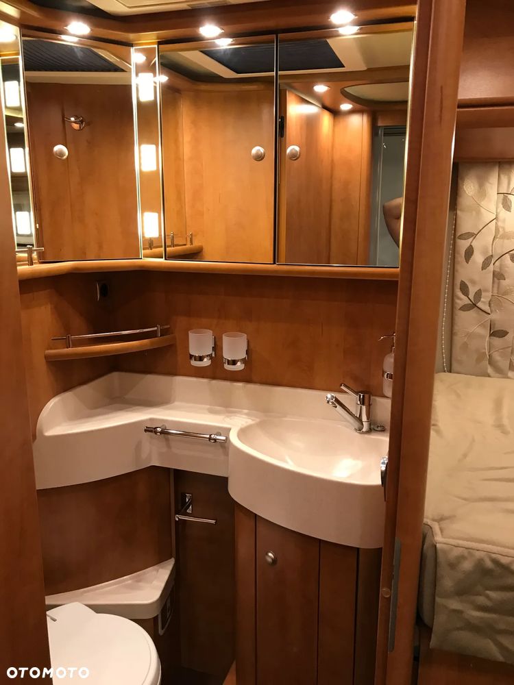 Carthago C-LINE 4,9 I  2 Generacja - 5