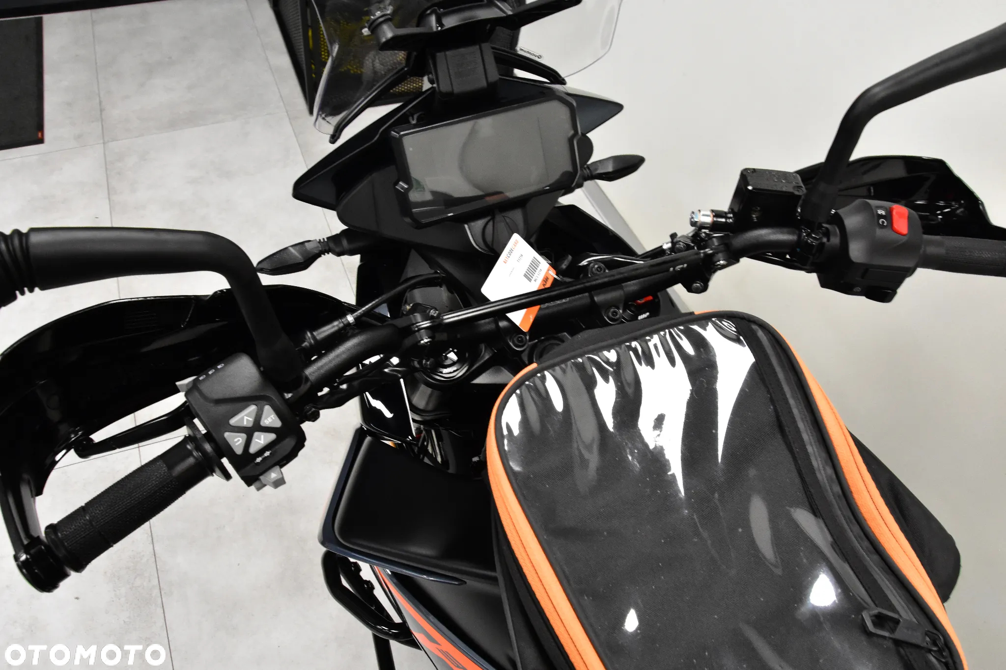 KTM Adventure - 21