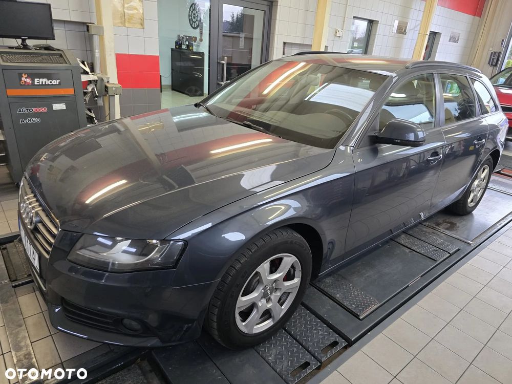 Audi A4 Avant 2.0 TDI DPF Ambition - 16