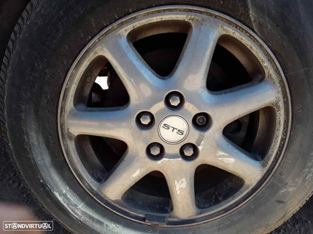 PNEU CADILLAC SEVILLE - 1