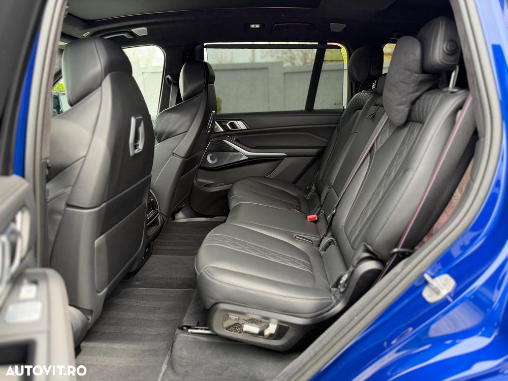 BMW X7 M60i xDrive - 25