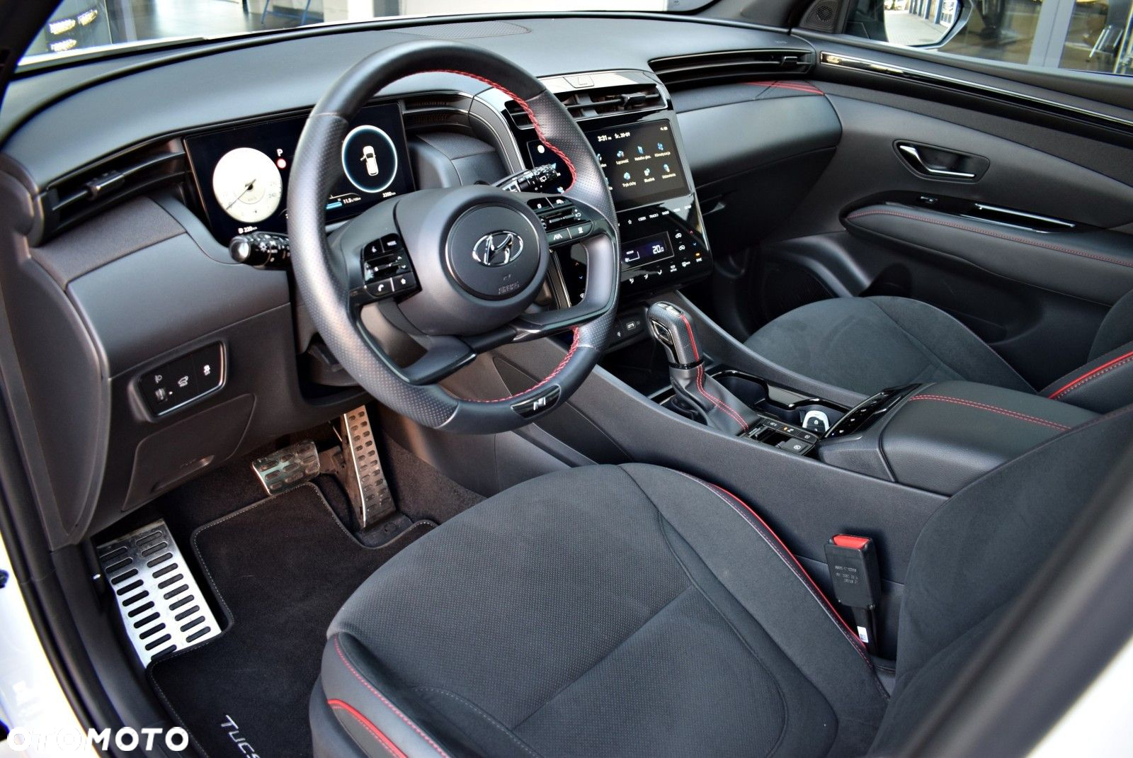 Hyundai Tucson - 11