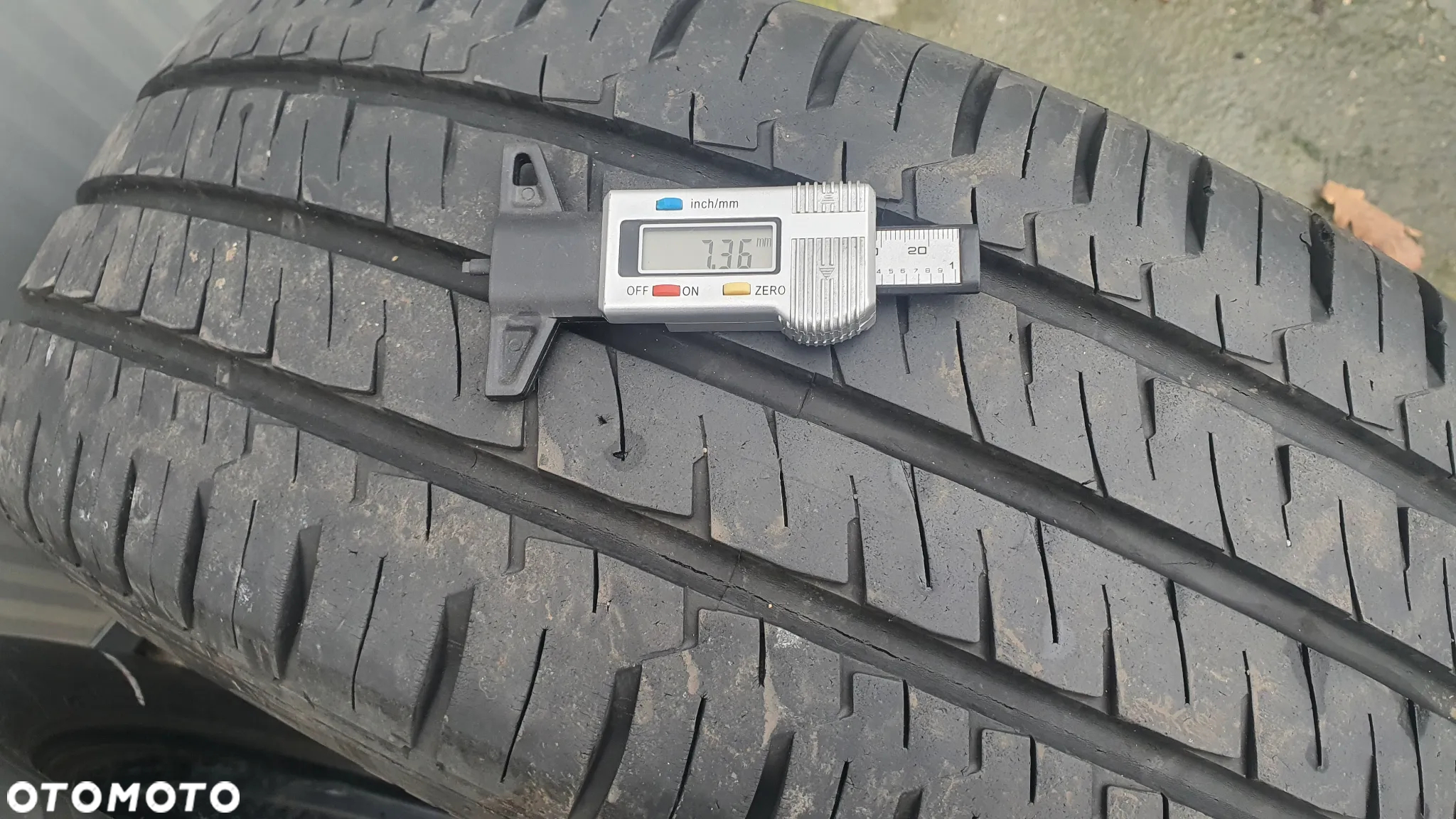 Opona Hankook Vantra LT 235/65 R16C 4mm para 7,5mm - 5
