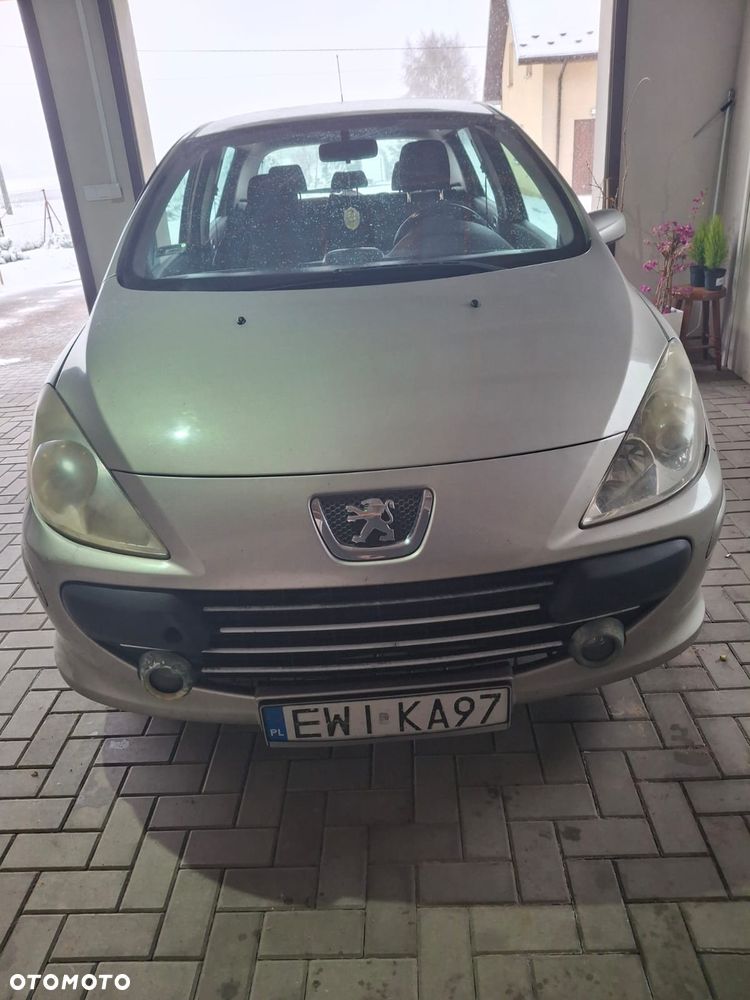 Peugeot 307 HDi 110 Premium - 3
