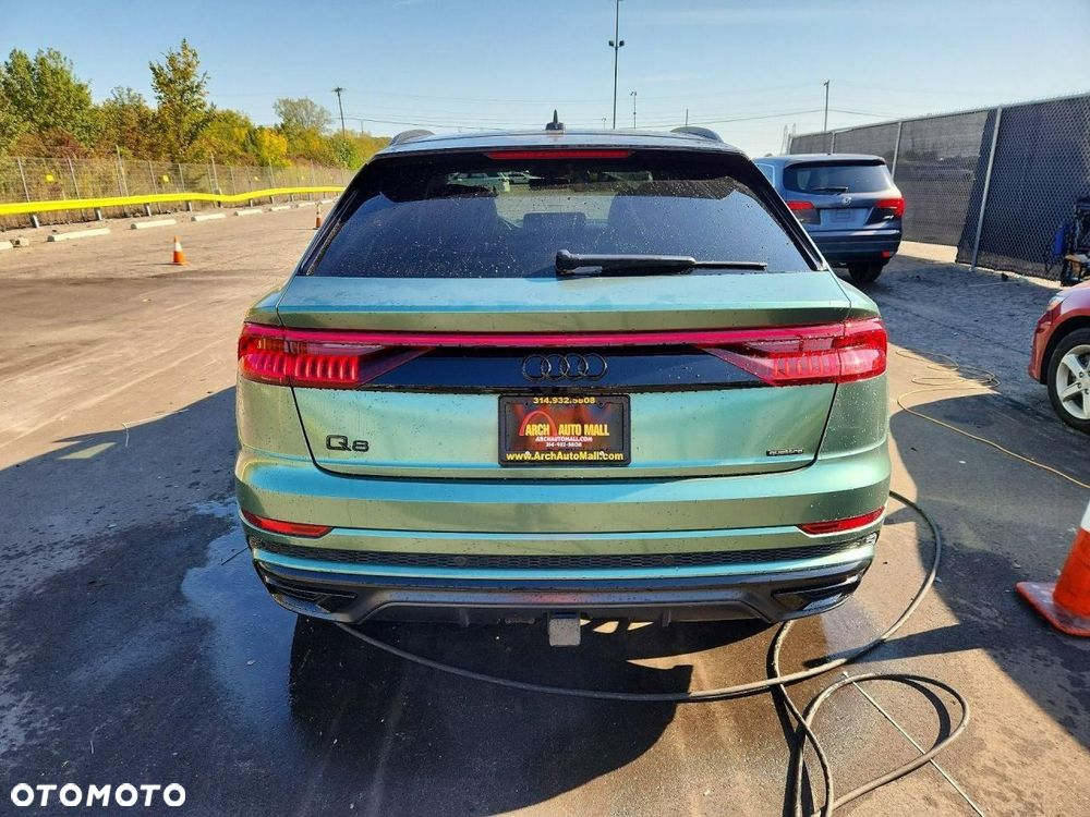 Audi Q8 - 6
