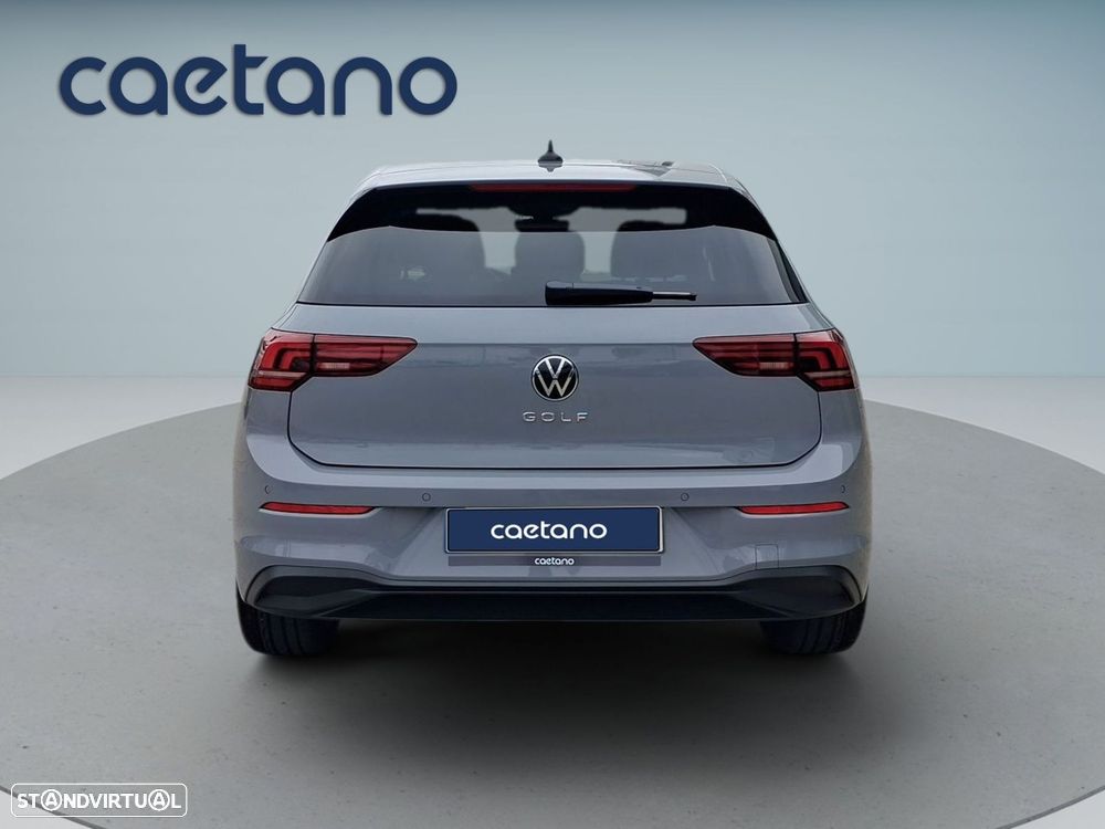 VW Golf - 4