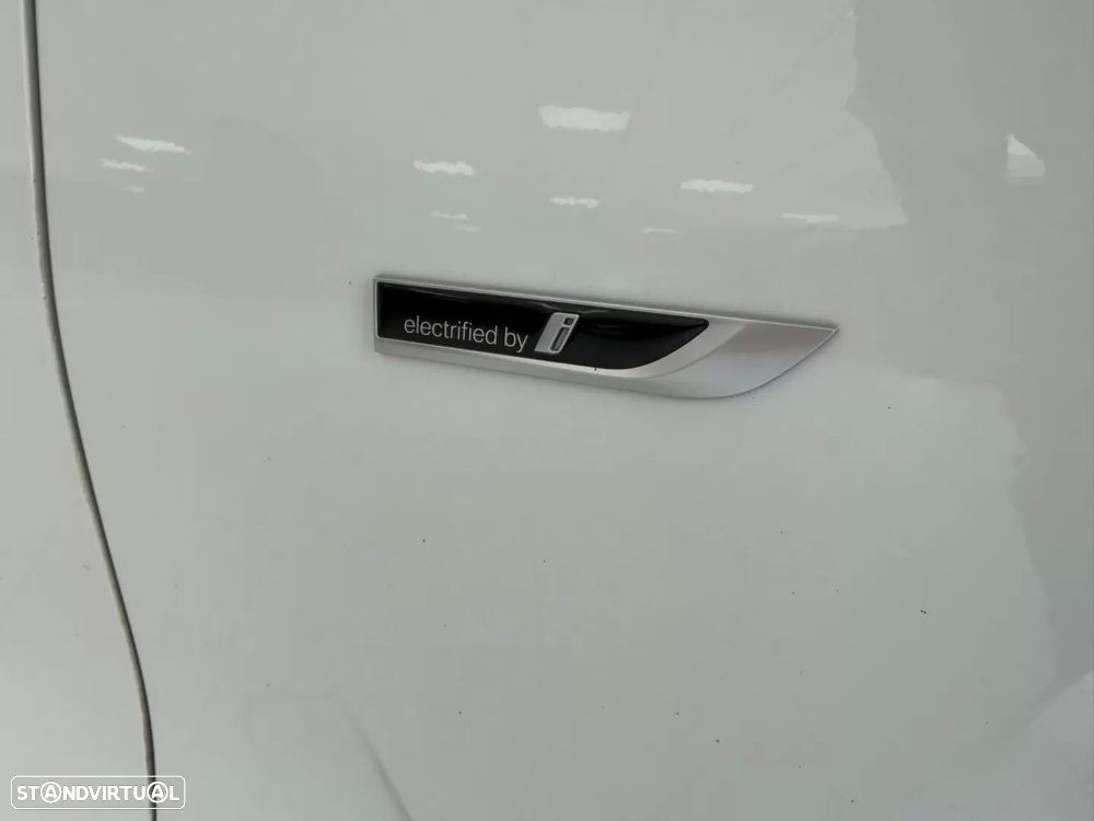 BMW 330 e Pack Desportivo M Auto - 46