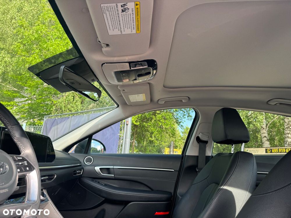 Hyundai Sonata - 27