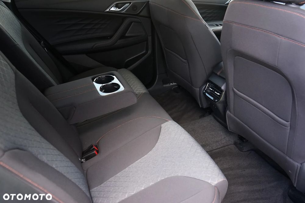 MG HS 1.5T HEV+ Excite - 10