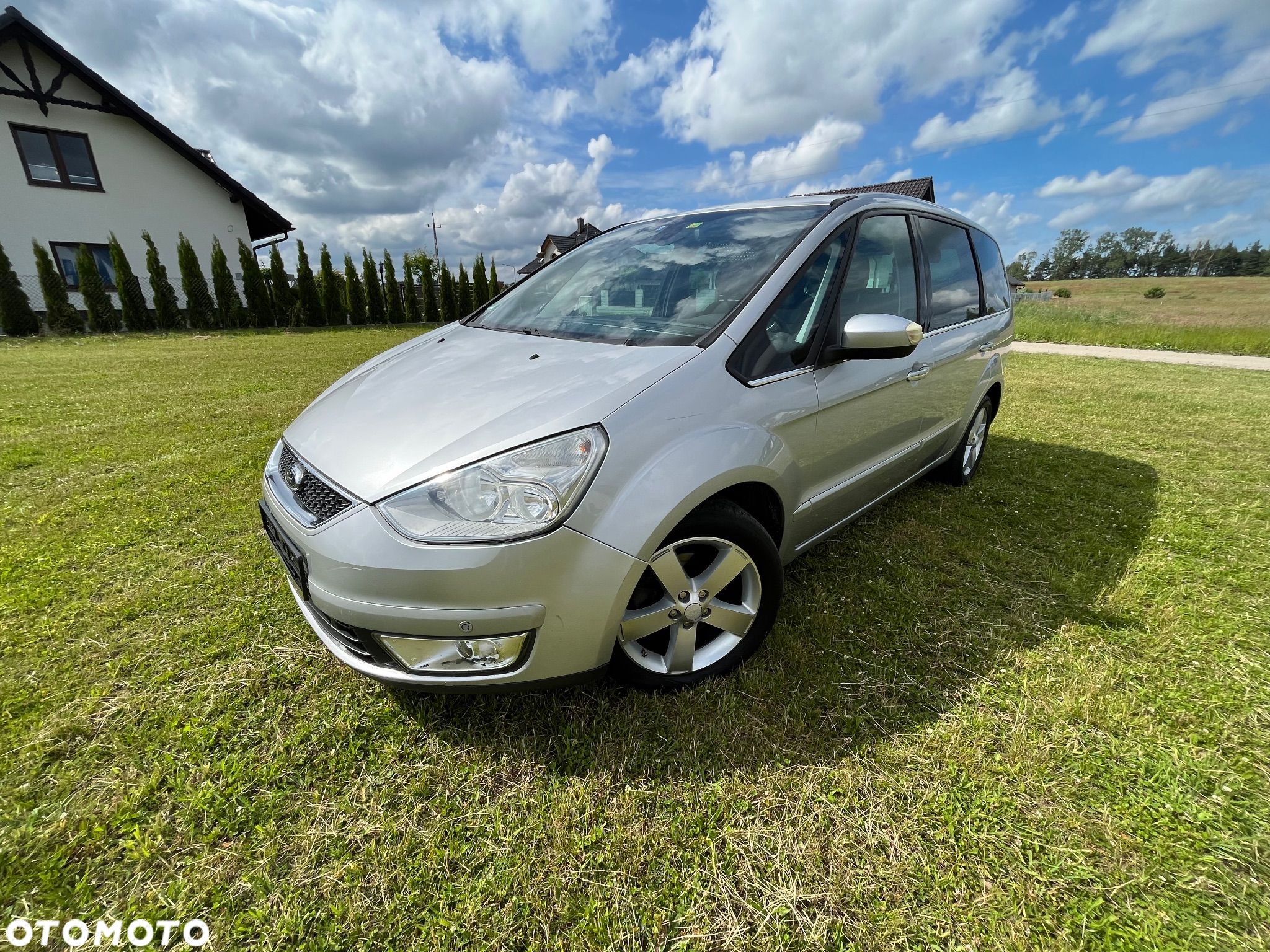 Ford Galaxy - 1