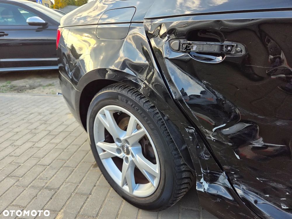 Audi A4 Limousine 1.4 TFSI Sport - 19