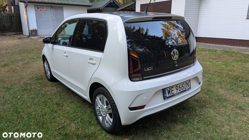 Volkswagen up! 1.0 high - 3