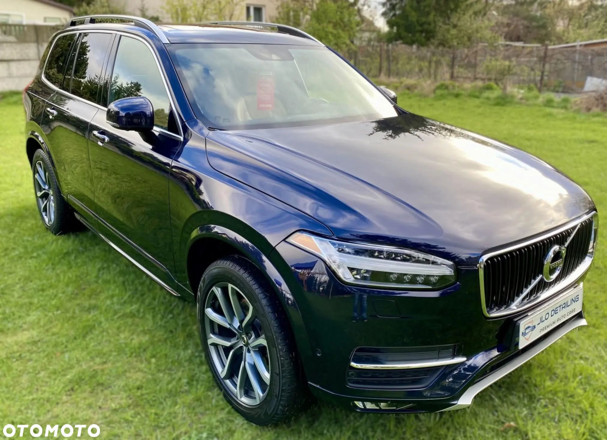 Volvo XC 90 - 1
