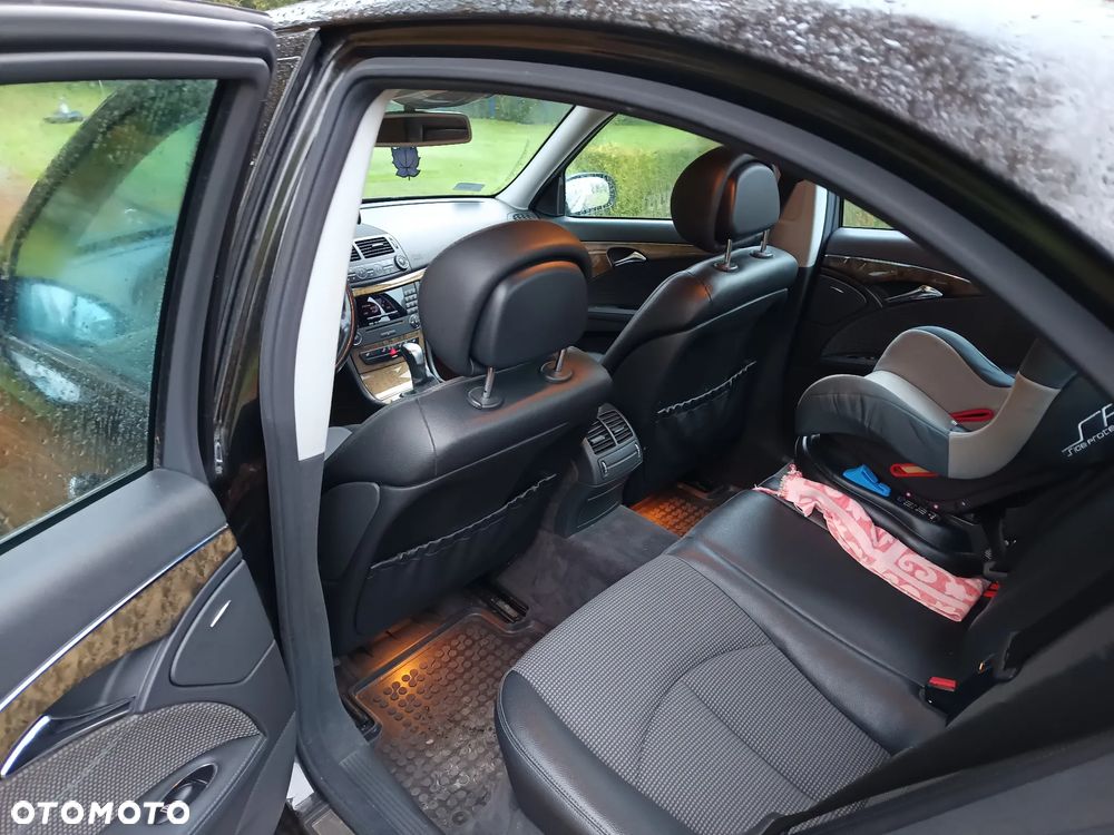 Mercedes-Benz Klasa E 200 Kompressor Avantgarde - 11