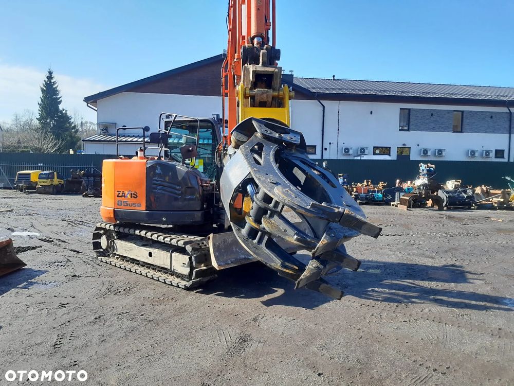 Hitachi ZX85USB-5A, 3149mtg, 2018r. szybkozłącze i 3 łyżki, BEZ DPF - 8