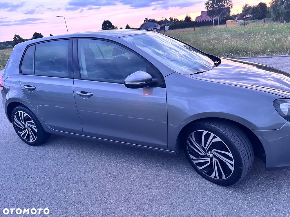 Volkswagen Golf 2.0 TDI Highline - 19