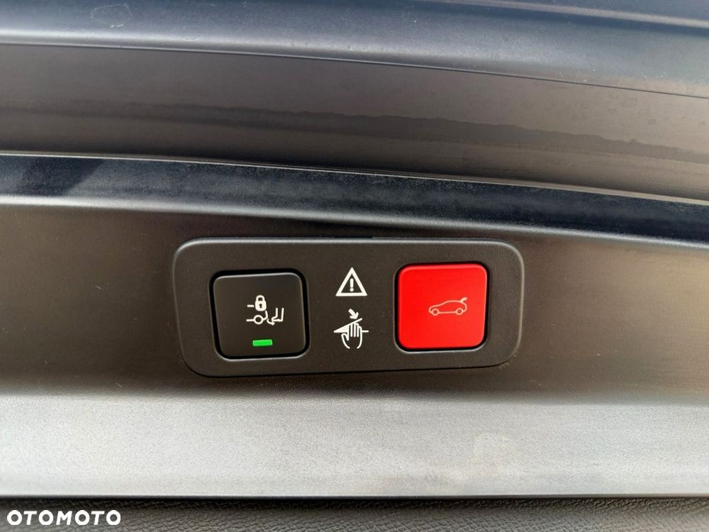Peugeot 5008 - 13