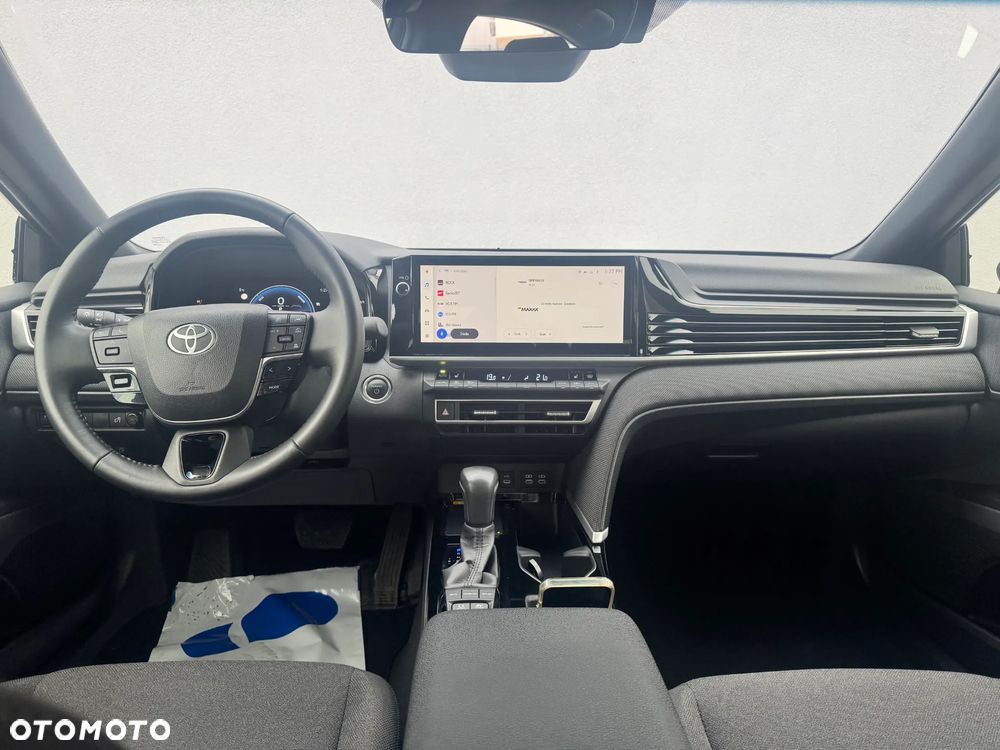 Toyota Camry 2.5 Hybrid Comfort CVT - 12