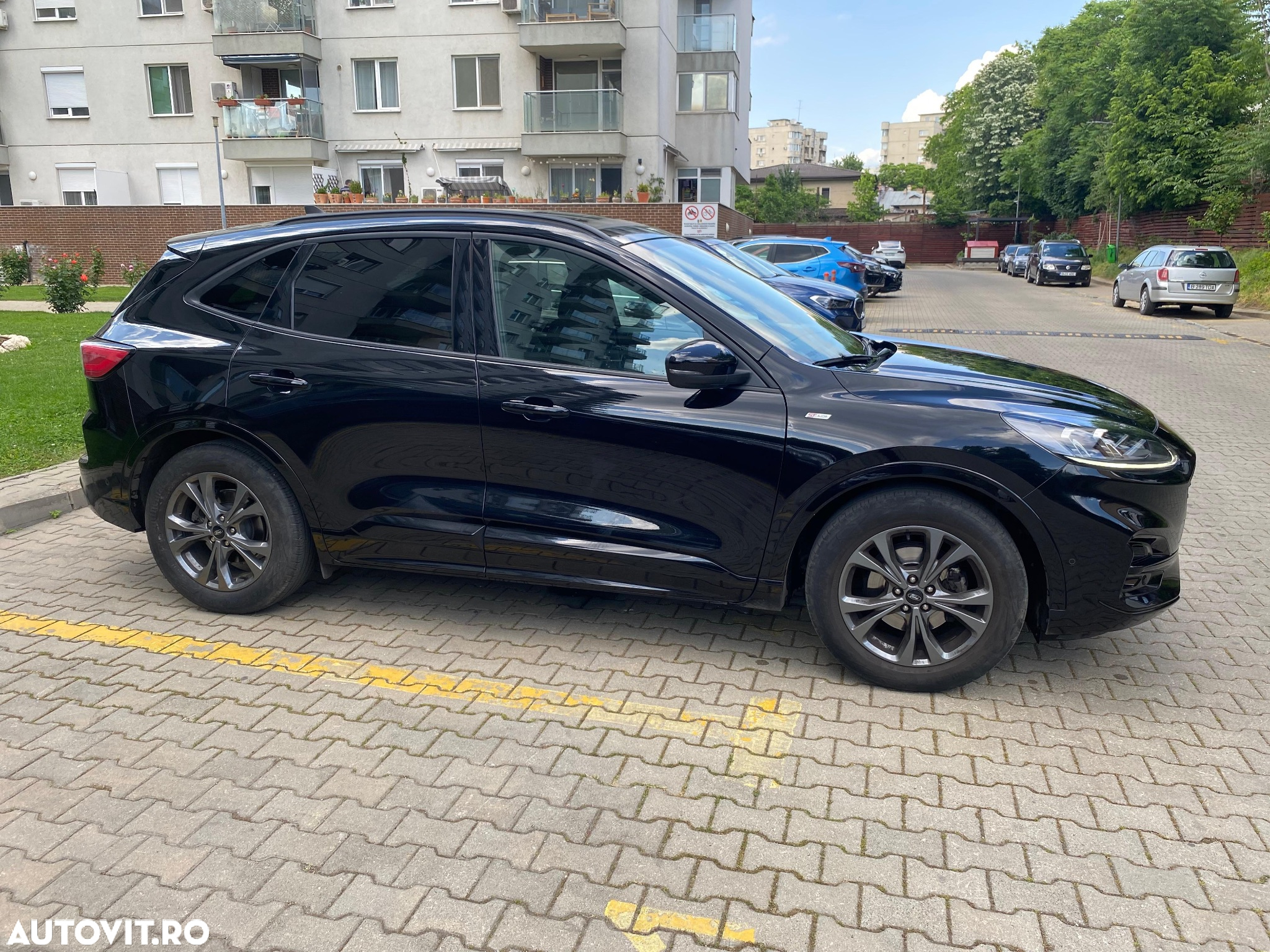 Ford Kuga 1.5 EcoBlue FWD ST Line - 6