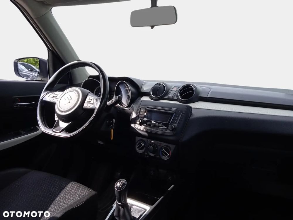 Suzuki Swift 1.2 Dualjet SHVS Premium - 32
