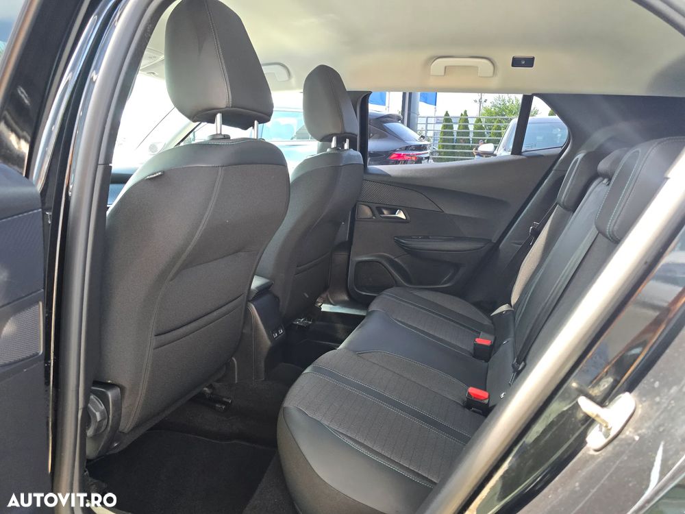 Peugeot 2008 1.5 BlueHDI EAT8 STT Allure Pack - 14