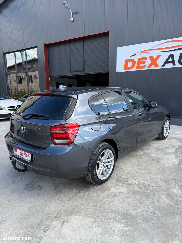 BMW Seria 1 - 24