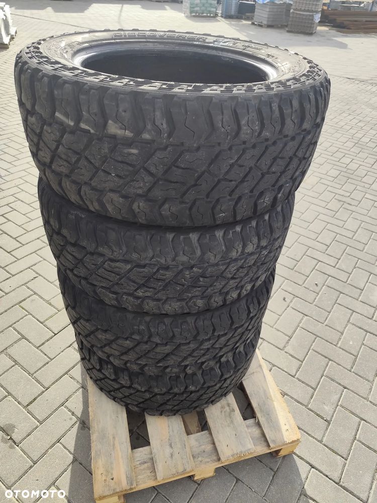 Opony LT305/55 R20 - 1
