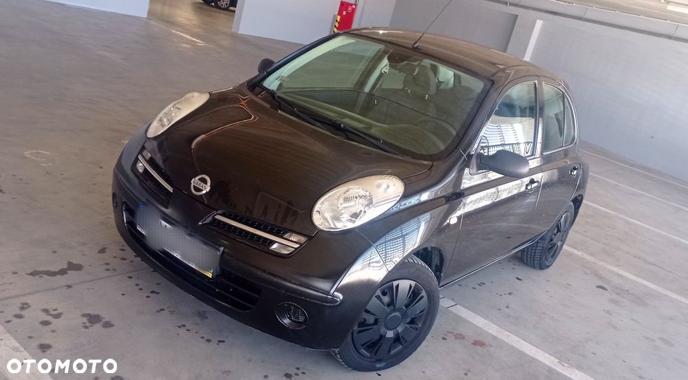 Nissan Micra - 1