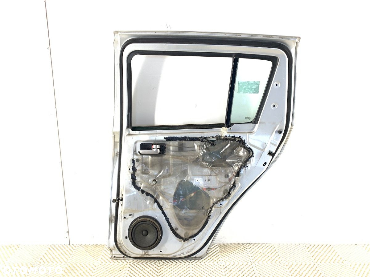 DRZWI PRAWY TYŁ - 225.00 PLN - SUZUKI SWIFT III (MZ, EZ) 2005 - 2022 1.3 (RS 413) 68 kW [92 KM] - 6