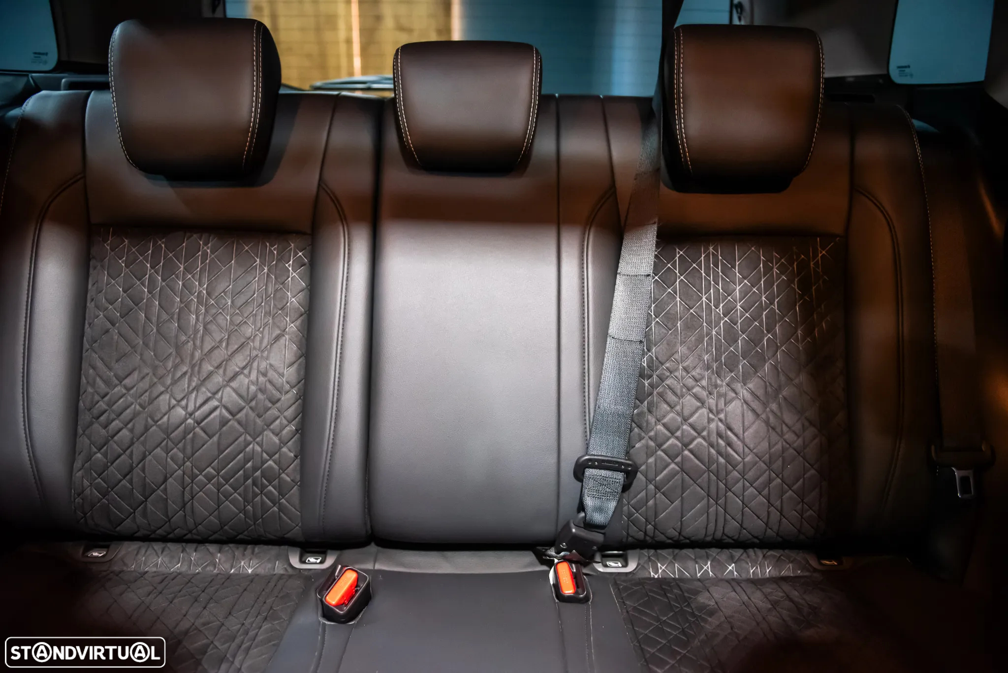 Suzuki Vitara 1.4T GLX 4WD AT - 34