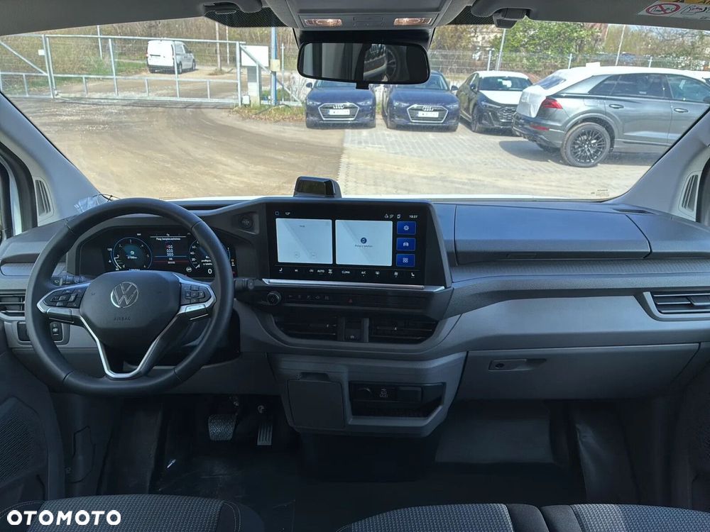 Volkswagen Transporter - 12
