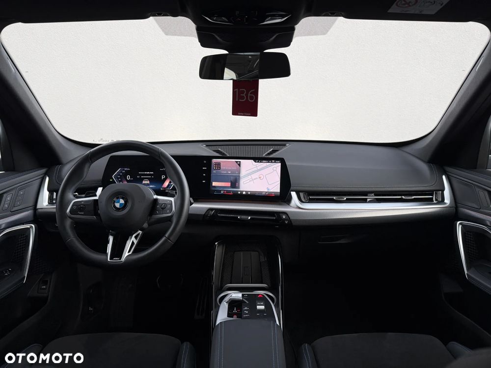 BMW X1 sDrive20i - 17