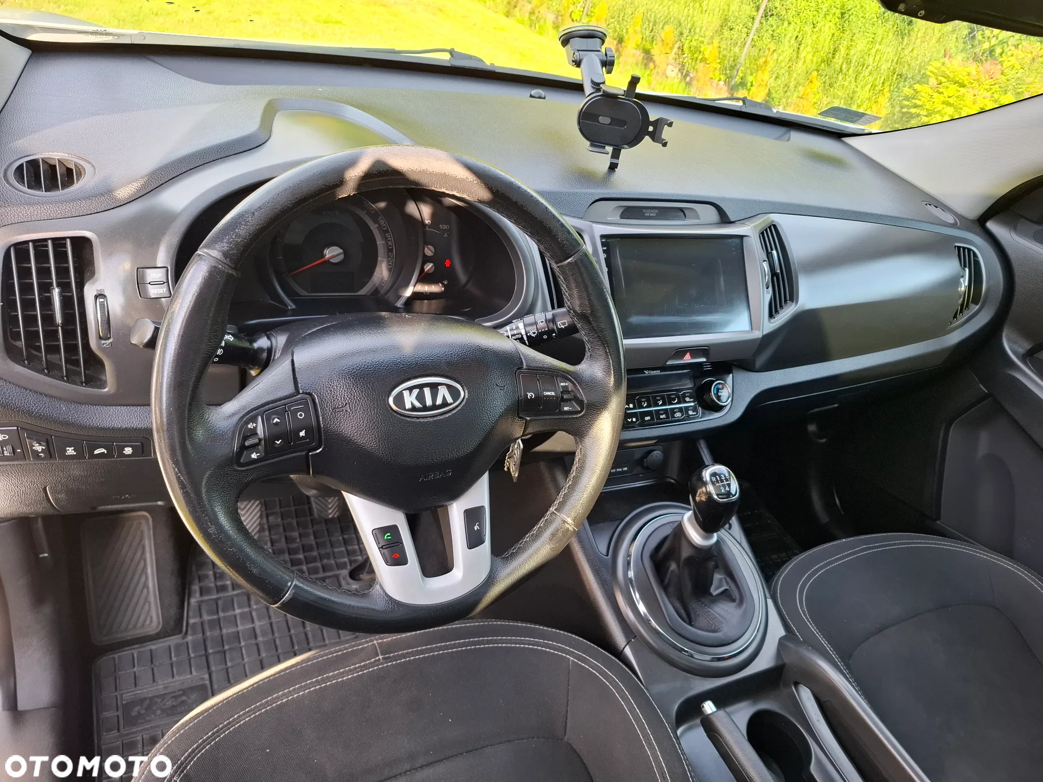 Kia Sportage 2.0 CRDI M - 8