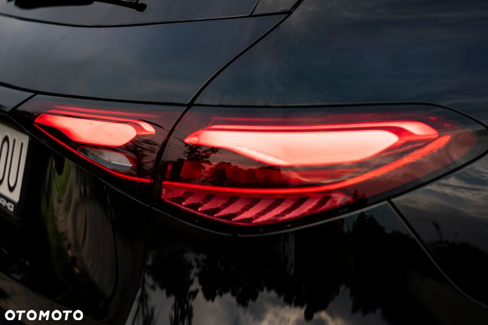 Mercedes-Benz GLC 300 mHEV 4-Matic AMG Line - 15